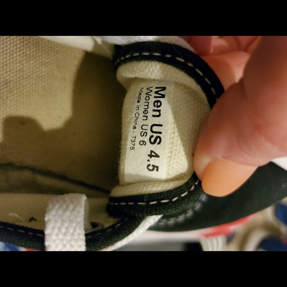 Vans women’s